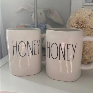 Rae Dunn Honey Mug Set
